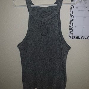 GRAY KNIT TANK TOP WITH NOTCH IN FRONT